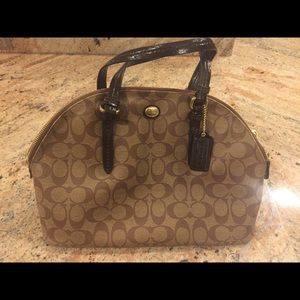 Coach Satchel in Signature Canvas